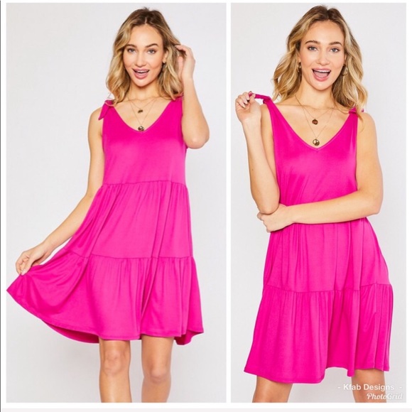 💖LAST 1! V Neck Tiered Ruffled Bow Detail Dress - Picture 4 of 7